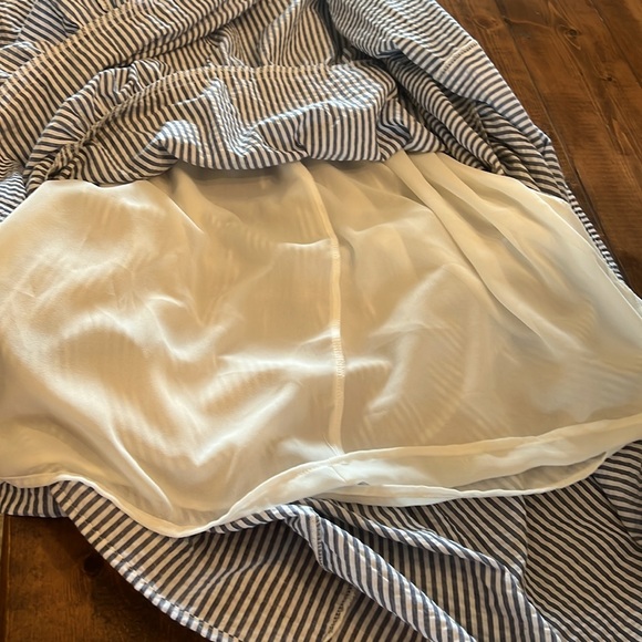 Simply Southern Smocked Striped Seersucker Tie Shoulder Midi Dress Size Small - Picture 10 of 10